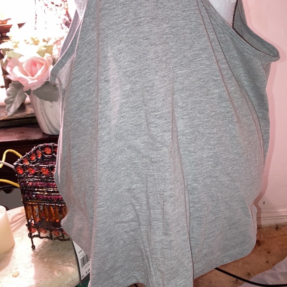 ๐Adidas American Flag Workout Tank XL and Med - Picture 5 of 9